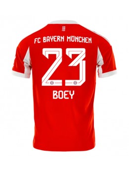 Bayern Munich Sacha Boey #23 Replika Hemmakläder 2025-26 Kortärmad